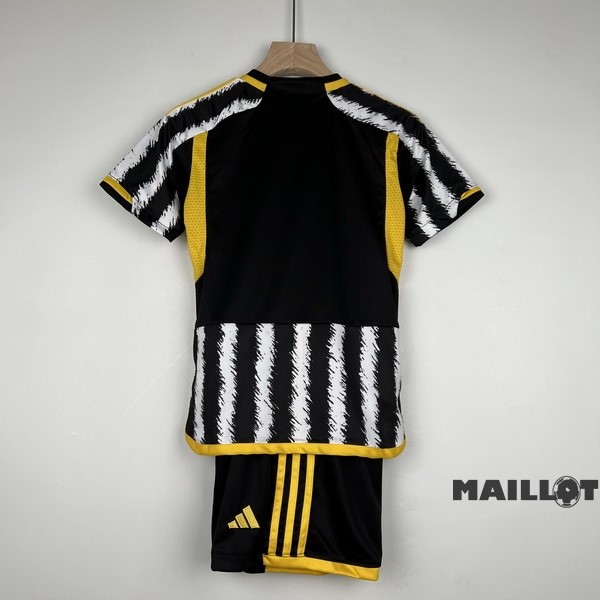 Foot Maillot Pas Cher Domicile Conjunto De Enfant Juventus 2023 2024 Blanc Noir