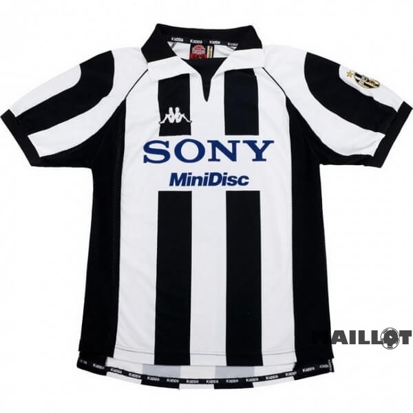 Foot Maillot Pas Cher Domicile Maillot Juventus Retro 1997 1998 Noir Blanc