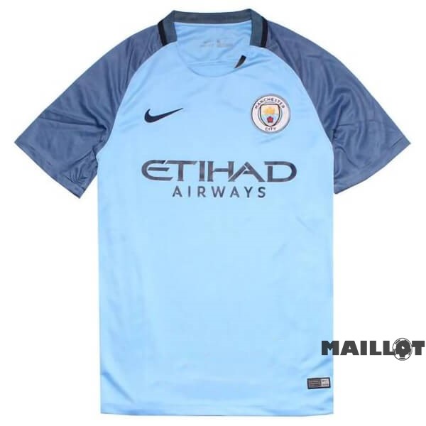 Foot Maillot Pas Cher Domicile Maillot Manchester City Retro 2016 2017 Bleu