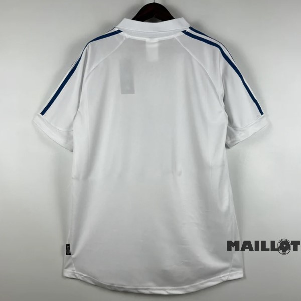 Foot Maillot Pas Cher Domicile Maillot Real Madrid Retro 2001 2002 Blanc