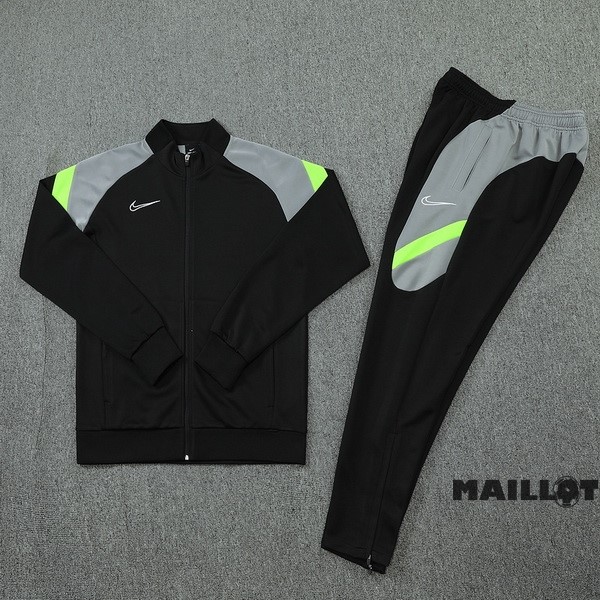 Foot Maillot Pas Cher Ensemble Complet Ropa Deportiva Con Cremallera Larga Nike 2022 2023 Noir