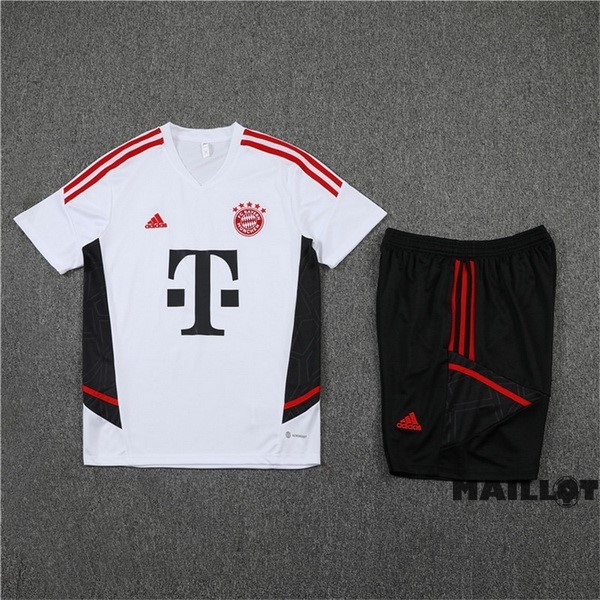 Foot Maillot Pas Cher Entrainement Ensemble Complet Bayern Múnich 2022 2023 Blanc Noir