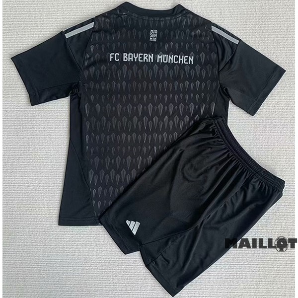 Foot Maillot Pas Cher Gardien Conjunto De Homme Bayern Múnich 2023 2024 Noir