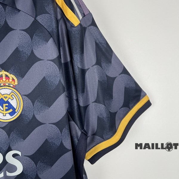 Foot Maillot Pas Cher Thailande Exterieur Maillot Real Madrid 2023 2024 Gris