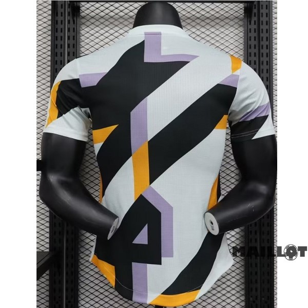 Foot Maillot Pas Cher Thailande Pré match Joueurs Maillot Real Madrid 2023 2024 Noir Blanc