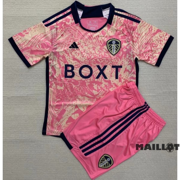 Foot Maillot Pas Cher Third Maillot Conjunto De Homme Leeds United 2023 2024 Rose