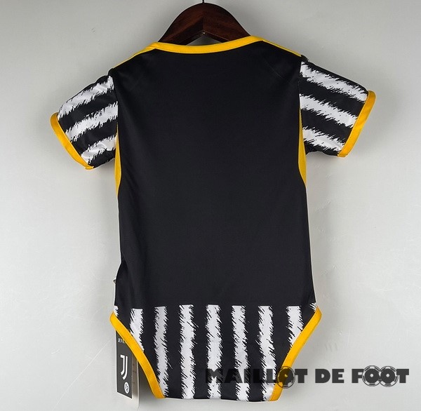 Foot Maillot Pas Cher Domicile Bodies Enfant Juventus 2023 2024 Jaune Noir