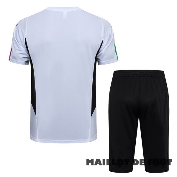 Foot Maillot Pas Cher Entrainement Ensemble Complet Bayern Múnich 2023 2024 Blanc Noir Purpura