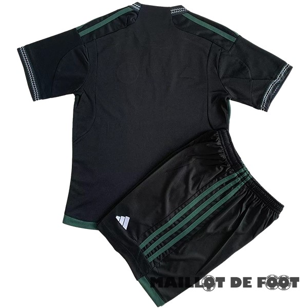 Foot Maillot Pas Cher Exterieur Conjunto De Enfant Celtic 2023 2024 Noir
