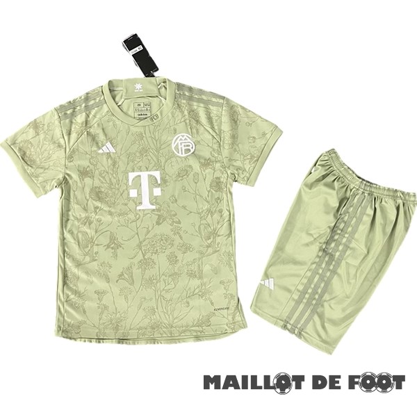 Foot Maillot Pas Cher Spécial Conjunto De Enfant Bayern Múnich 2023 2024 Vert