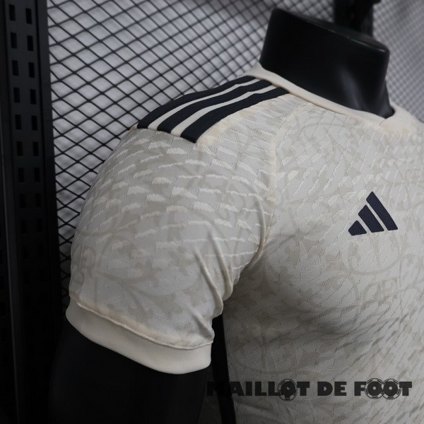 Foot Maillot Pas Cher Thailande Exterieur Joueurs Maillot As Roma 2023 2024 Blanc