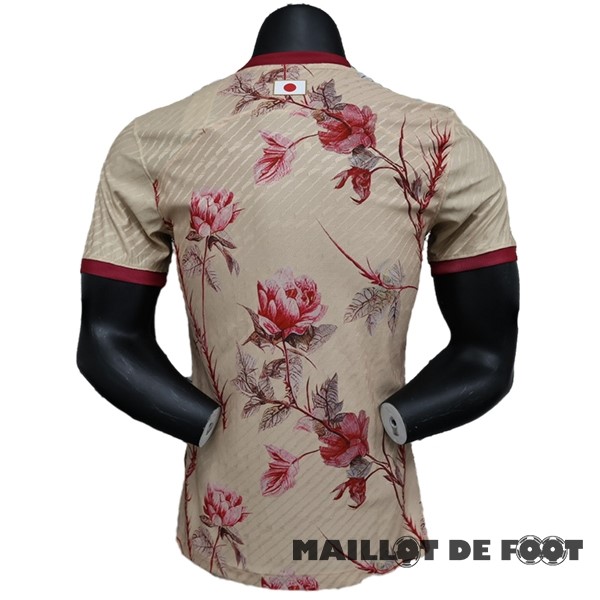 Foot Maillot Pas Cher Thailande Joueurs Spécial Maillot Japon 2023 Jaune Rouge