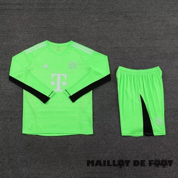 Foot Maillot Pas Cher Thailande Manches Longues Gardien Conjunto De Homme Bayern Múnich 2023 2024 Vert
