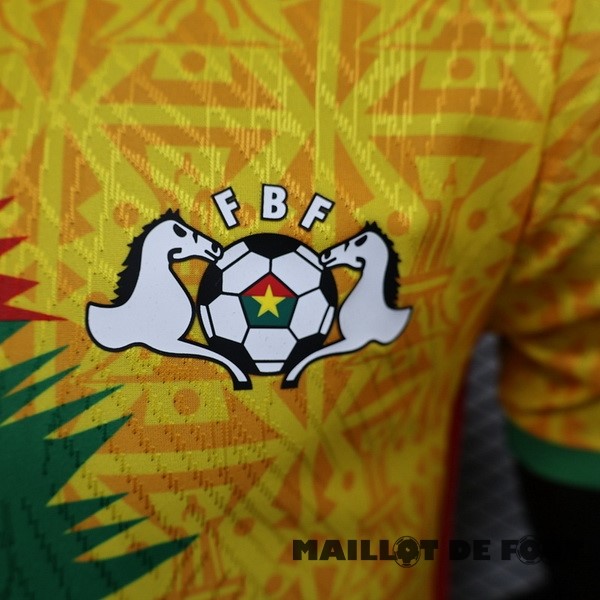 Foot Maillot Pas Cher Thailande Third Joueurs Maillot Burkina Faso 2024 Jaune