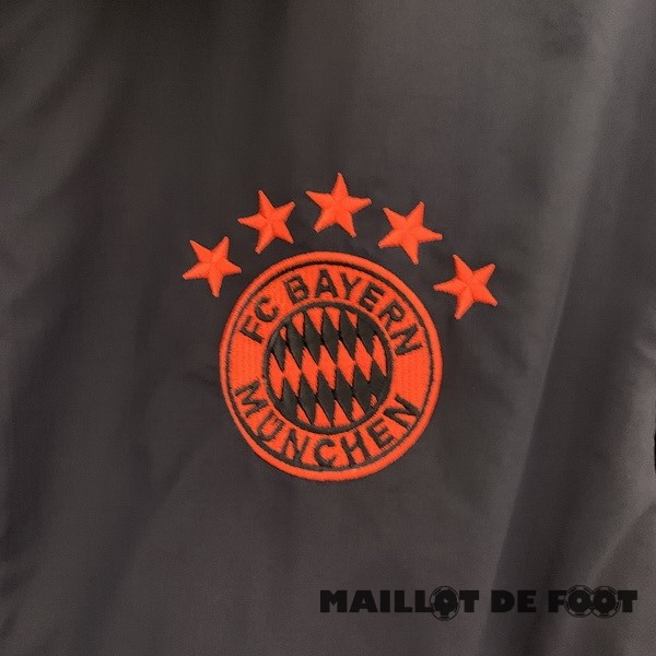 Foot Maillot Pas Cher Coupe Vent Bayern Múnich 2023 2024 Bleu Marine Rouge