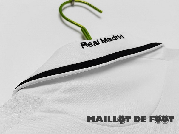 Foot Maillot Pas Cher Domicile Maillot Real Madrid Retro 2008 2009 Blanc
