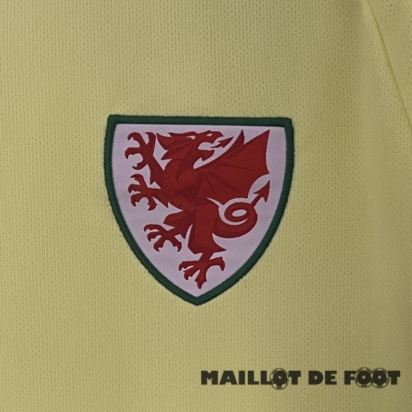Foot Maillot Pas Cher Thailande Exterieur Maillot Pays de Galles 2024 Jaune