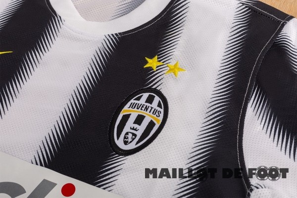 Foot Maillot Pas Cher Domicile Maillot Juventus Retro 2011 2012