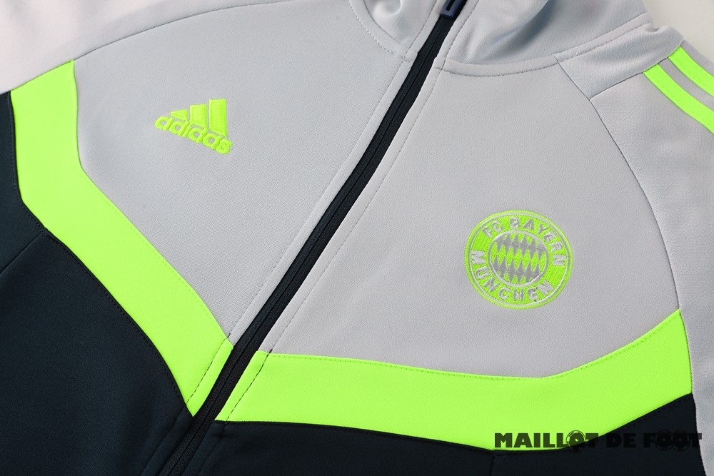 Foot Maillot Pas Cher Ensemble Complet Ropa Deportiva Con Cremallera Larga Bayern Múnich 2023 2024 Gris Purpura