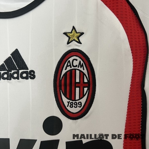 Foot Maillot Pas Cher Exterieur Conjunto De Enfant AC Milan Retro 2006 2007