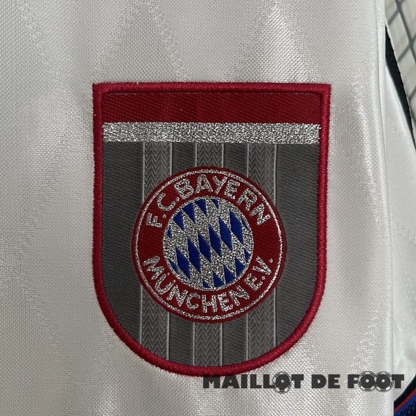 Foot Maillot Pas Cher Exterieur Maillot Bayern Múnich Retro 1996 1998
