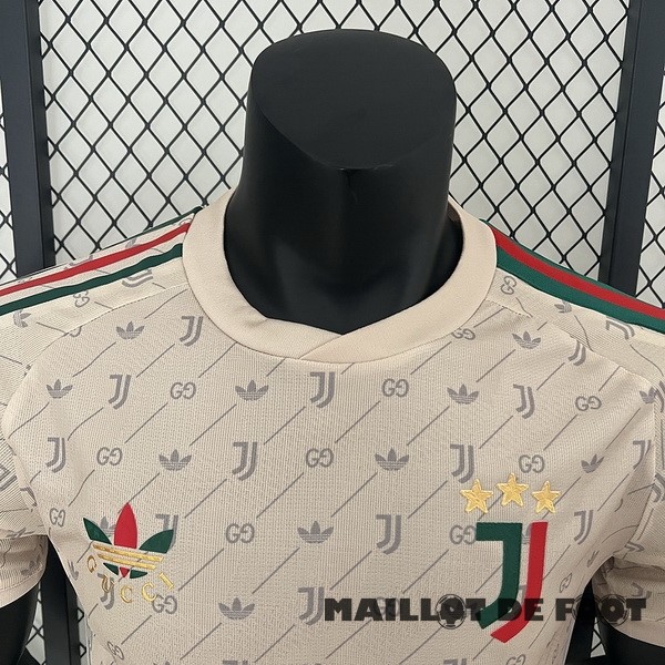 Foot Maillot Pas Cher Spécial Joueurs Maillot Juventus 2024 2025 Jaune
