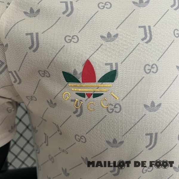 Foot Maillot Pas Cher Spécial Joueurs Maillot Juventus 2024 2025 Jaune