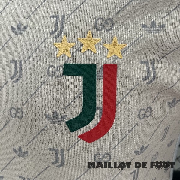 Foot Maillot Pas Cher Spécial Joueurs Maillot Juventus 2024 2025 Jaune