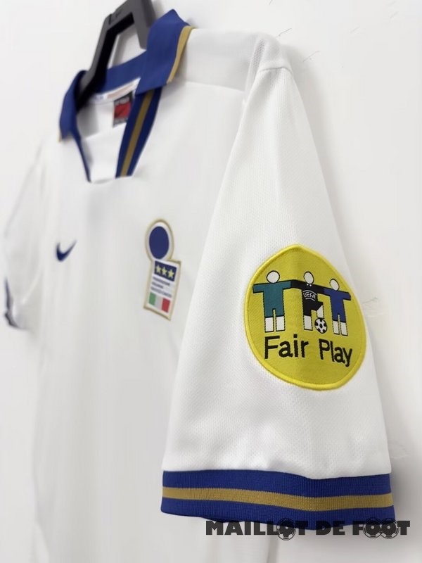 Foot Maillot Pas Cher Thailande Exterieur Maillot Italy Retro 1996